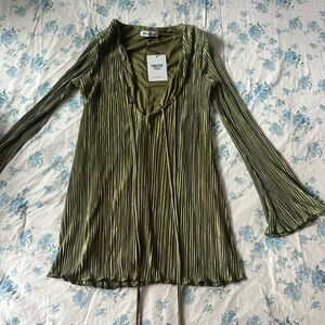 Princess Polly Green Pleated Bell Sleeve Dress